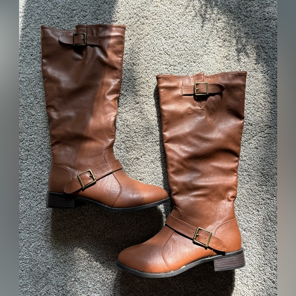 Brown Riding Boots - Picture 3 of 3